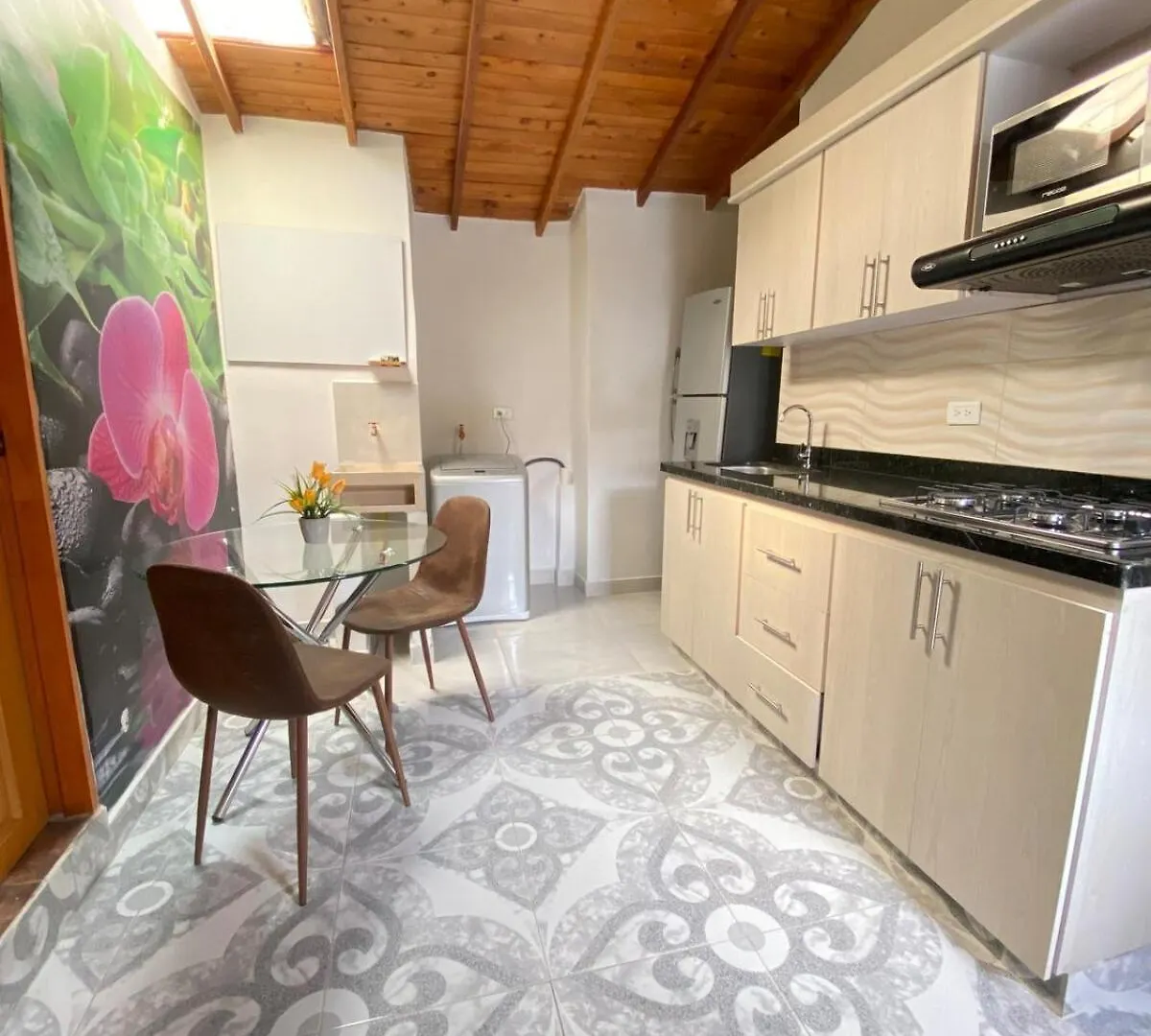 Acogedor Apartamento Cerca Al Tranvia 301 Медельин Апартаменты