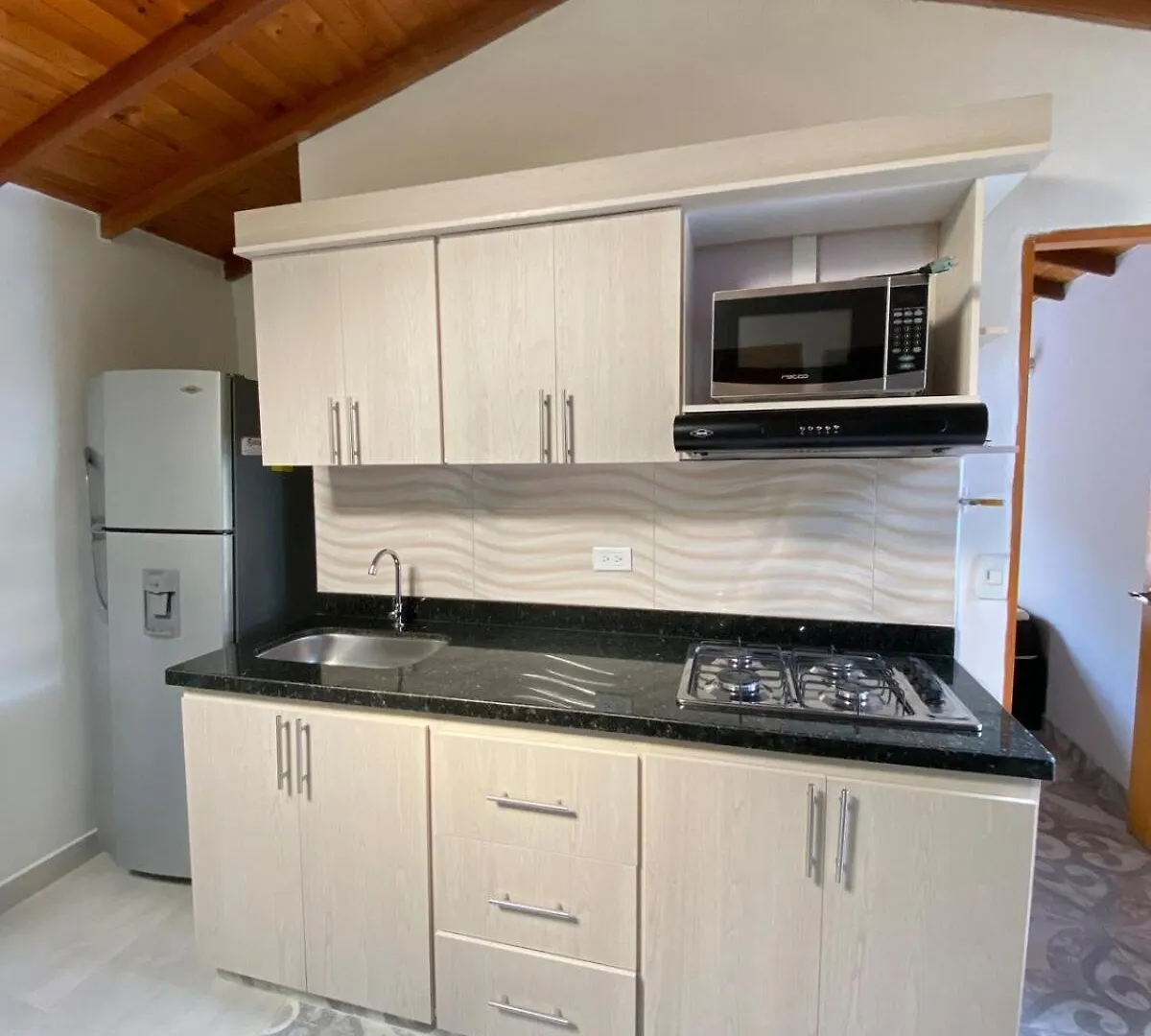 Acogedor Apartamento Cerca Al Tranvia 301 Medellín Lejlighed