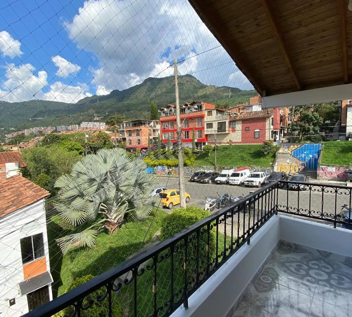 Acogedor Apartamento Cerca Al Tranvia 301 Medellín Lejlighed